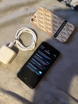 Predám iPhone 7.128 GB.100%.bateria. - 4