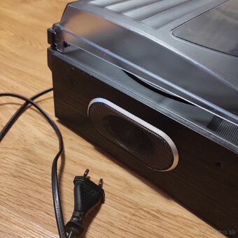 Gramofón s reprákmi - 4