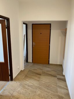 Prenájom, 2i. byt, zariadený , širšie centrum - 4