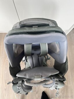Detský turistický nosič Thule Sapling Elite + pršiplášť - 4