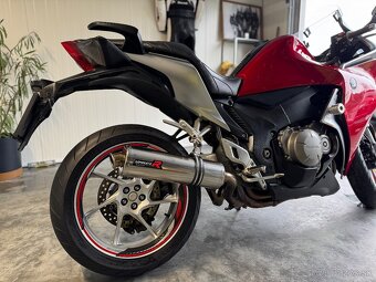 Honda VFR 1200 - 4