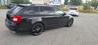 Skoda Octavia RS 2.0 tdi DSG - 4
