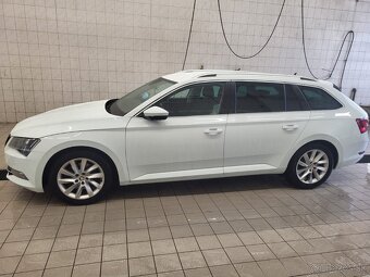 Predám Škoda Superb - 4