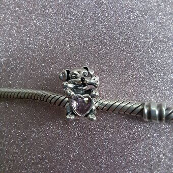 Prívesok Psík s kostičkou - 4