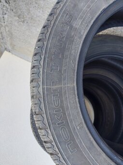 Nokian 215/60 R17 zimné - 4