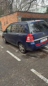 Opel Zafira 1.8 Benzín Automat - 4