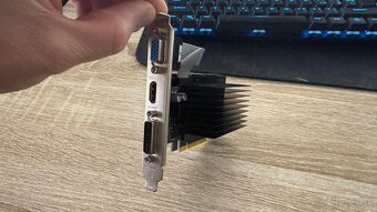 NVIDIA GeForce GT730 2GB - 4