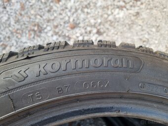 ===245/45 R18===M+S - 4