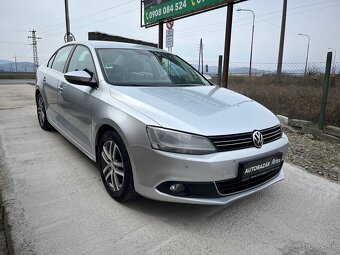 Volkswagen Jetta 2.0TDI 103kw - 4