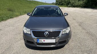 VOLKSWAGEN Passat 2.0 FSI 110 kW - 4