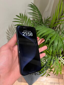 iPhone 15 PRO MAX 256GB BLUE - STAV NOVÉHO - KOMPLET - 4