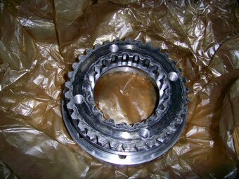 Diely pre hlavnu spojku T130/T170 - 4