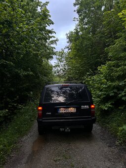 Jeep Cherokee XJ 2.5TD - 4
