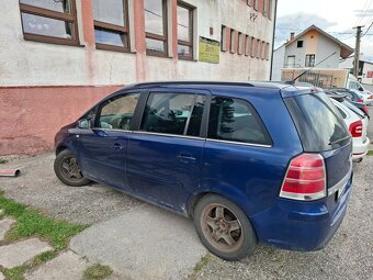 Predám opel zafira B - 4