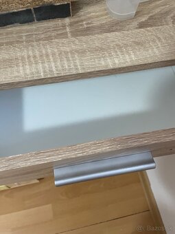 Rám postele 160x200 + drevený rost + nočné stolíky - 4