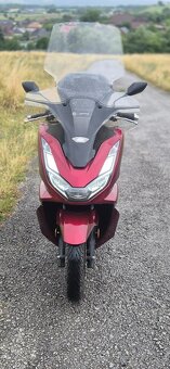 Honda PCX 125 rezervovane do 14.7. - 4