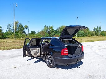 Škoda octavia II combi 1.9 TDI 77kw elegance - 4