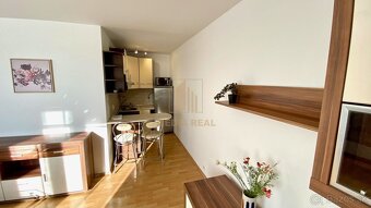 Pekný 2-izbový kompletne zariadený byt, Nové Mesto nad Váhom - 4