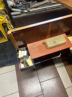 Šijací stroj Lada - 4