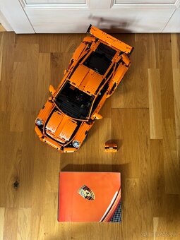 Lego Porsche GT3 RS 42056 - 4