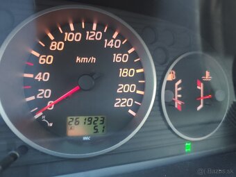 Predám Nissan Xtrail 2,2 diesel 4x4 - 4