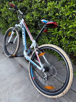 CUBE Race 240 - 4