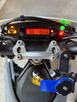 Husqvarna 701 - 4