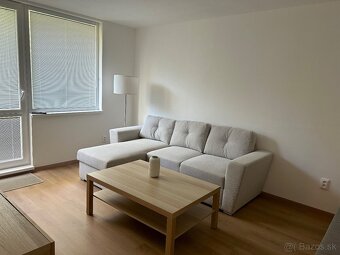 Na predaj moderný, slnečný 2 izbový byt - 4
