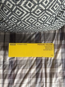 Nintendo 3DS XL Pikachu Edition - 4
