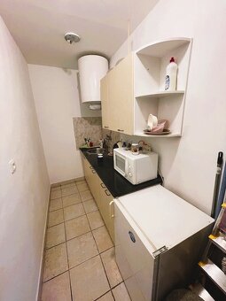 Kancelária v centre mesta Malacky na prenájom. - 4
