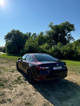 Škoda Superb 3 2.0 TDI DSG - 4