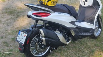 Piaggio beverly 400 S - 4