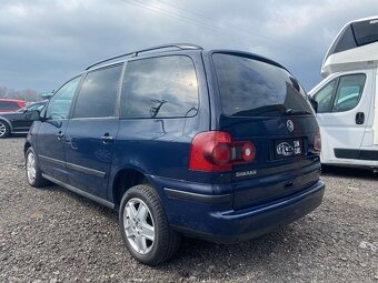 Volkswagen Sharan 2.0 TDI Comfortline - 4