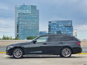BMW 320d xD MHEV Touring Sportline - 4