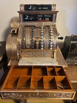 Predám starožitnú pokladnicu NCR-rok 1910 - 4
