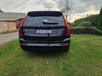 Volvo XC90 2.0 B5 Drive-E Momentum Pro AWD A/T 7m - 4