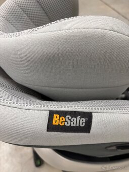 Autosedačka BeSafe Stretch - 4