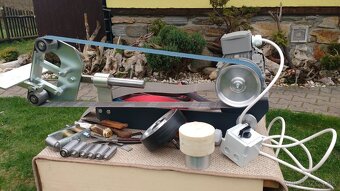 Pásová bruska na noze - 4