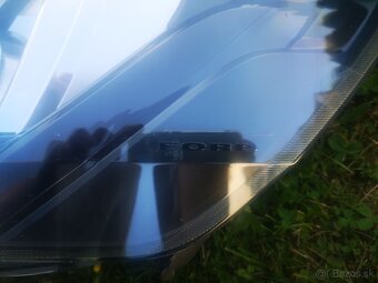 Svetlomety Ford transit tourneo custom - 4