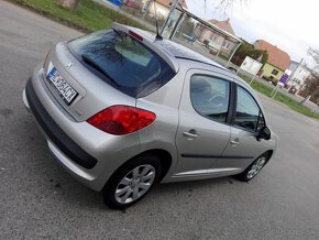 Predam Peugeot 207 2007 1,4 benzin 105000km kup.na Slovensku - 4