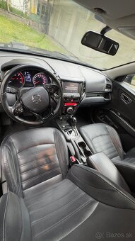 SSANGYONG XLV - 4