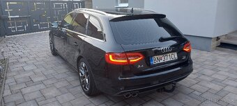 Audi A4 B8 Avant S-Line 2.0Tdi - 4