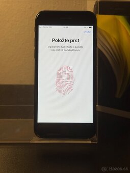 Predám Apple iPhone SE 2020 64GB Black Stav Nového Telefónu - 4