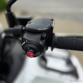 Kawasaki Brute Force 450  2025 s SPZ - 4