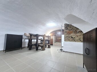 BA I Dunajská prenájom 36 m2 komerčného NP - 4