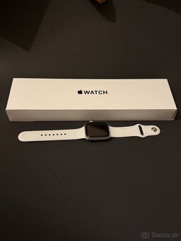 Apple Watch SE  44mm gen. 2 - 4