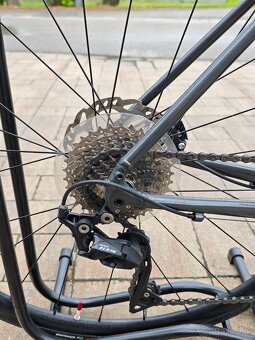 Trek Domane AL5 - 4