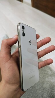 🔥 Motorola One – 64 GB, 4 GB RAM, Android One 🔥 - 4