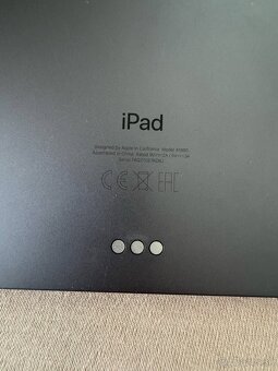 Apple iPad Pro 11" 2018 64GB s rozbitým sklom a ohnutý (iOS - 4