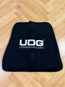 UDG stojan pod laptop - 4
